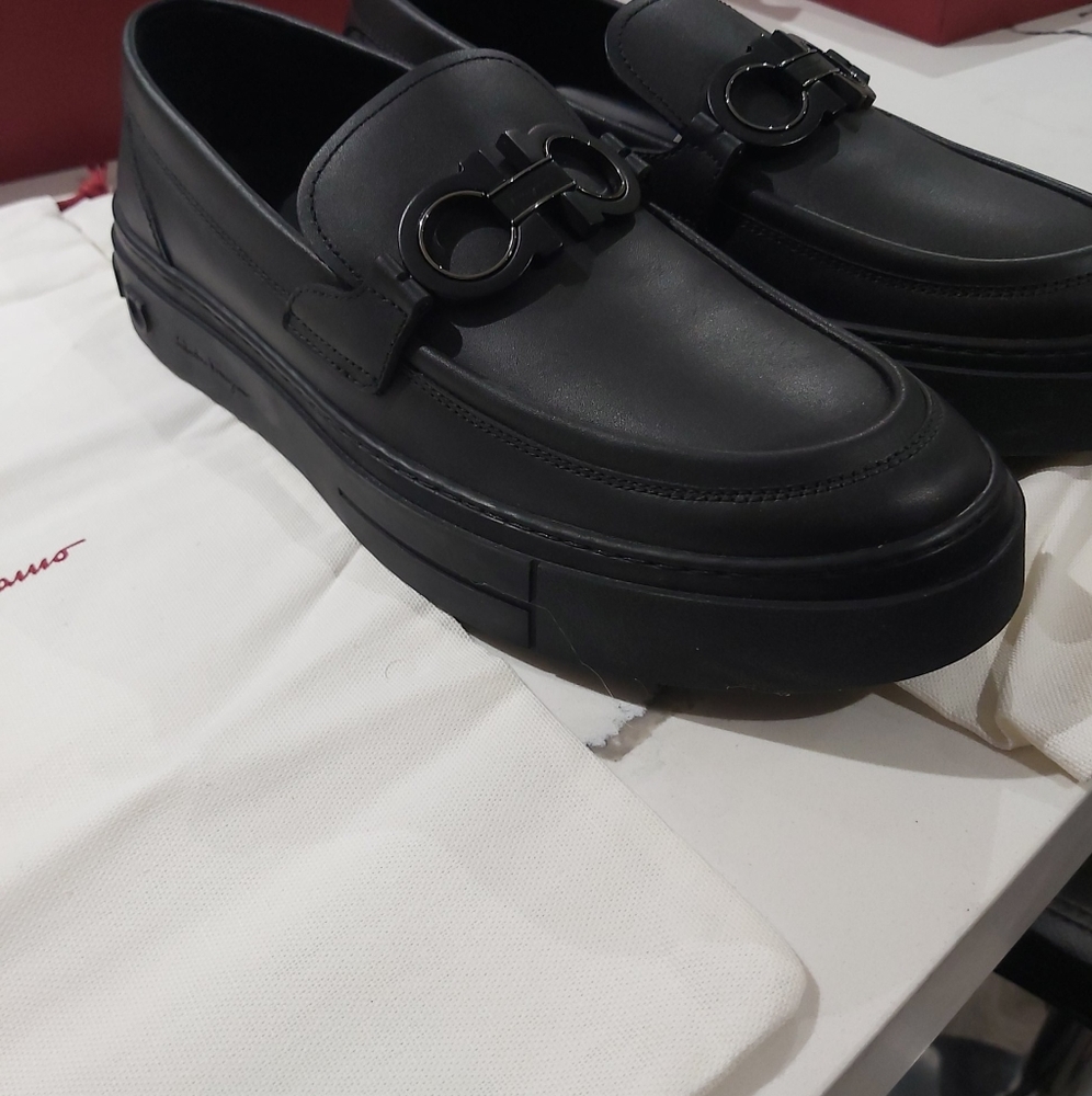 Salvatore Ferrgamo Axel Sneaker Dress Shoes Size - Picture 2 of 8